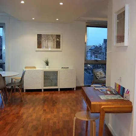 Apartment Spacieux Avec Vue Sur Les Quais